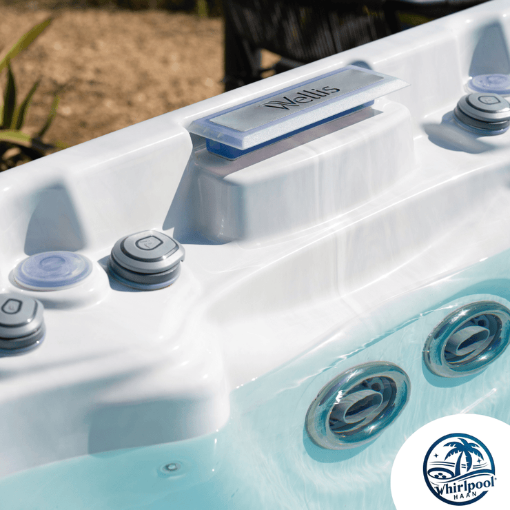 Wellis Olympus Outdoor Whirlpool - Whirlpool Haan